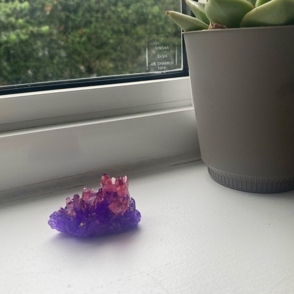 House decoration ~ Purple & pink crystal cluster decoration 💜💗 - Picture 2 of 16
